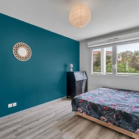 Room In Appartment With Seaview マルセイユ エクステリア 写真